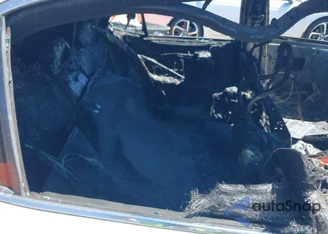 2021 Toyota Camry Se z USA, uszkodzony, nr VIN 4T1G11AK8MU606979